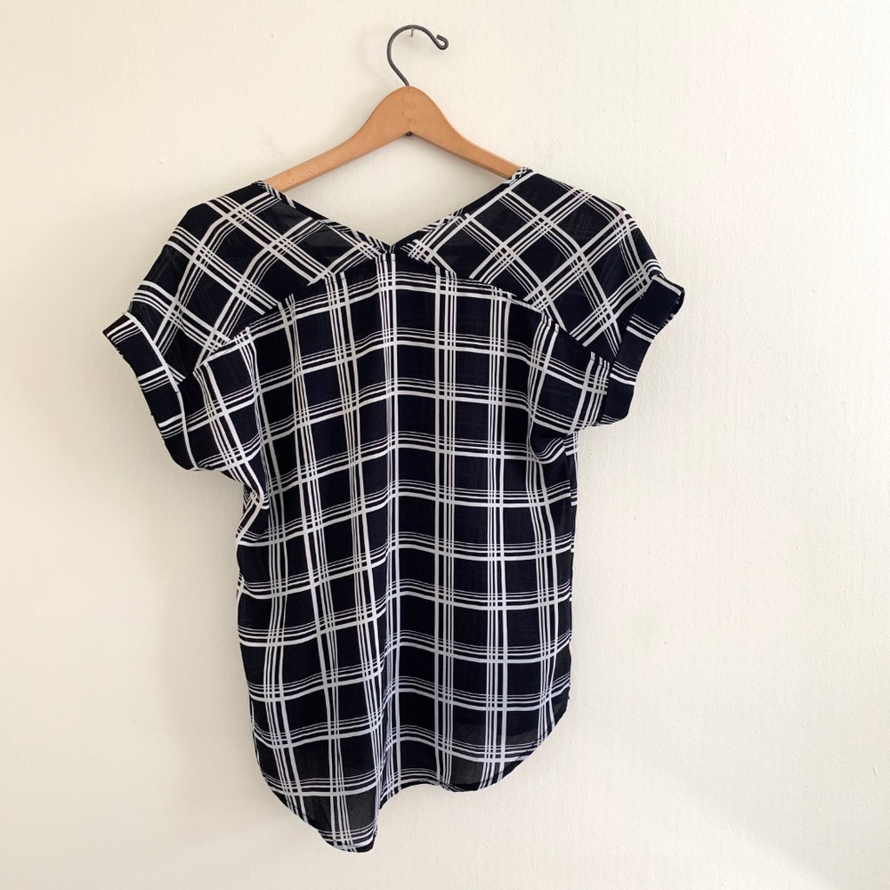 Pink Rose Black Checker Print Short Sleeve Shirt - Picture 4 of 5